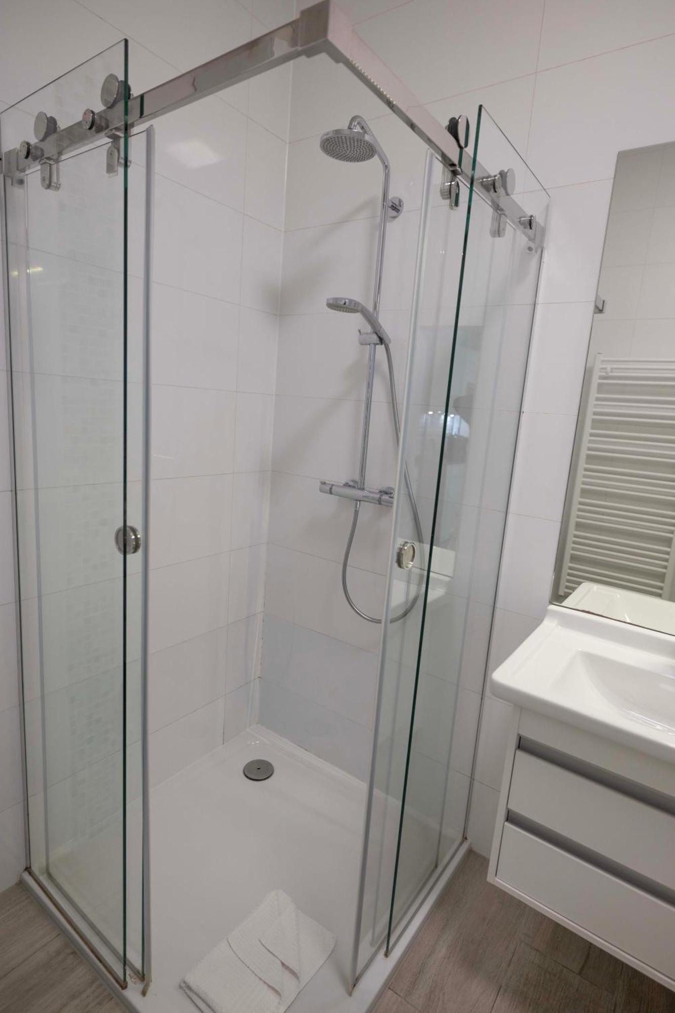 Easy Flat Mariahilf City Living Вена Экстерьер фото